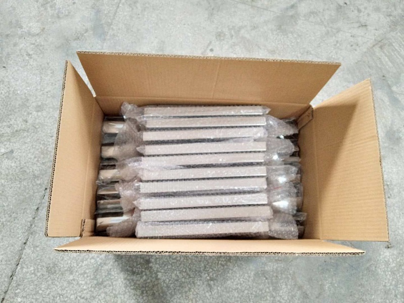 Упаковка рамок для столбиков формата А4